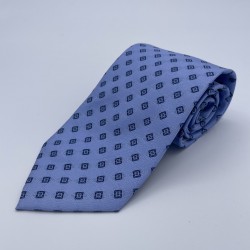 Cravate à carreaux en soie